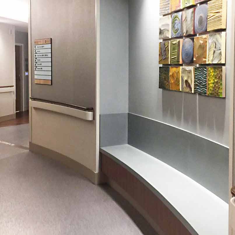 Serie altezza 200 mm Impugnatura in legno massello con corrimano di protezione a parete